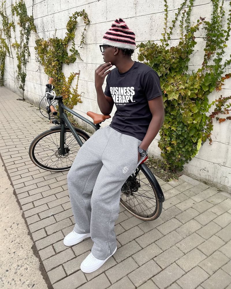 Y2K Mode Jogger Jogginghose Lose Stickerei Beschriftet Offenes Bein Breite Bein Hosen Trendy Tasche Paar Gerade Hosen Männer Der Felpa con cappuccio_voghion.com