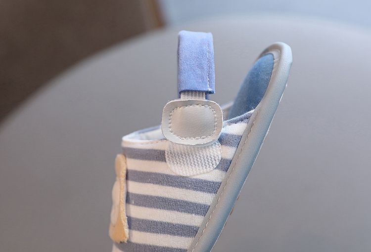 Pantofole silenziose per bambini dei cartoni animati da 1 a 3 anni_voghion.com