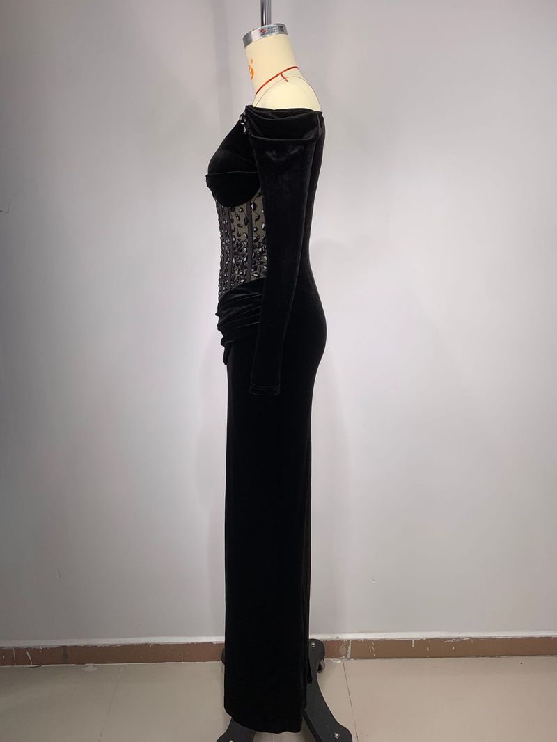Abito elegante da donna con spalle scoperte, maniche lunghe, vita alta e perline decorate - Abito formale in rete di velluto per donna_voghion.com