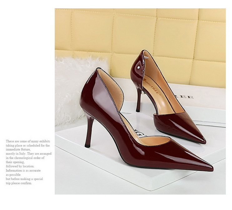 8236 Style Fashionable And Minimalist Heels Women's Shoes, Thin High Heels, Shallow Mouth, Pointed Side Hollowed Out_voghion.com