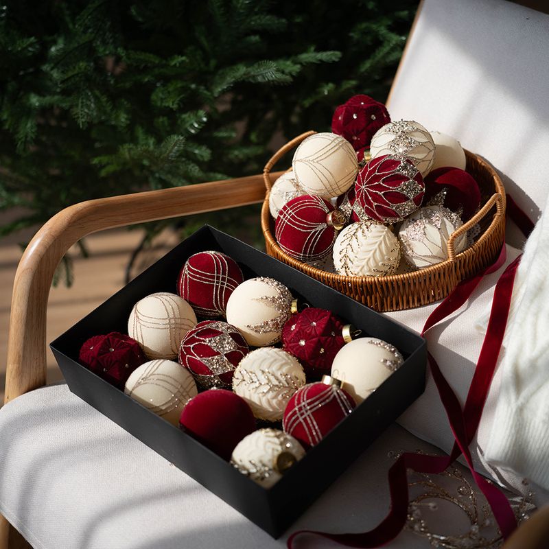 Christmas Flocking Ball Wrapped Ball Special Shaped Ball Tree Pendant White Wool Ball Decoration Box Set_voghion.com