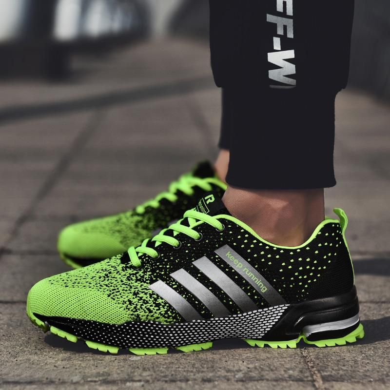 Scarpe sportive traspiranti ultraleggere da donna da uomo che corrono comode sneakers in rete 35-47_voghion.com