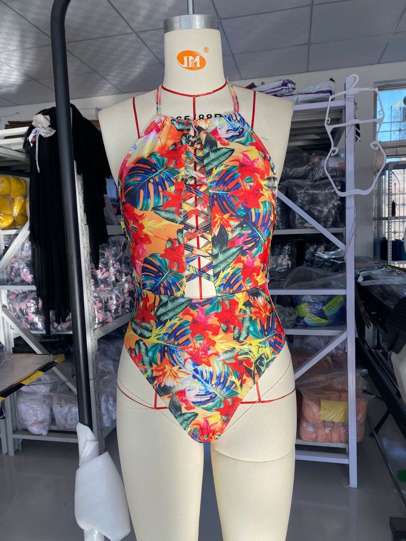 Maillot de bain une pièce Verve pour femme, nouveau modèle, avec imprimé, dos nu et bretelles multiples, bikini sexy_voghion.com