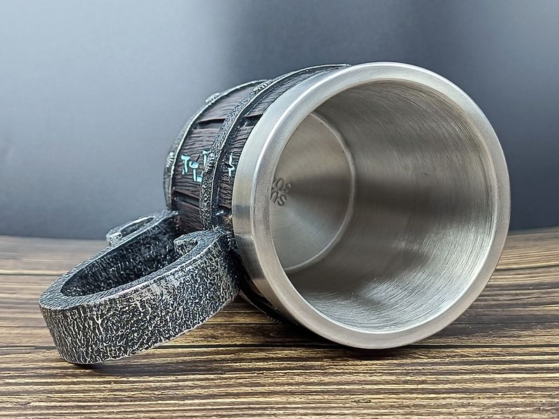 Gothic Skull Bamboo Tankard - Hand-Sculpted 3D Horned Design With Ergonomic Grip, Stylish Resin Mug For Collectors & Dark Decor_voghion.com