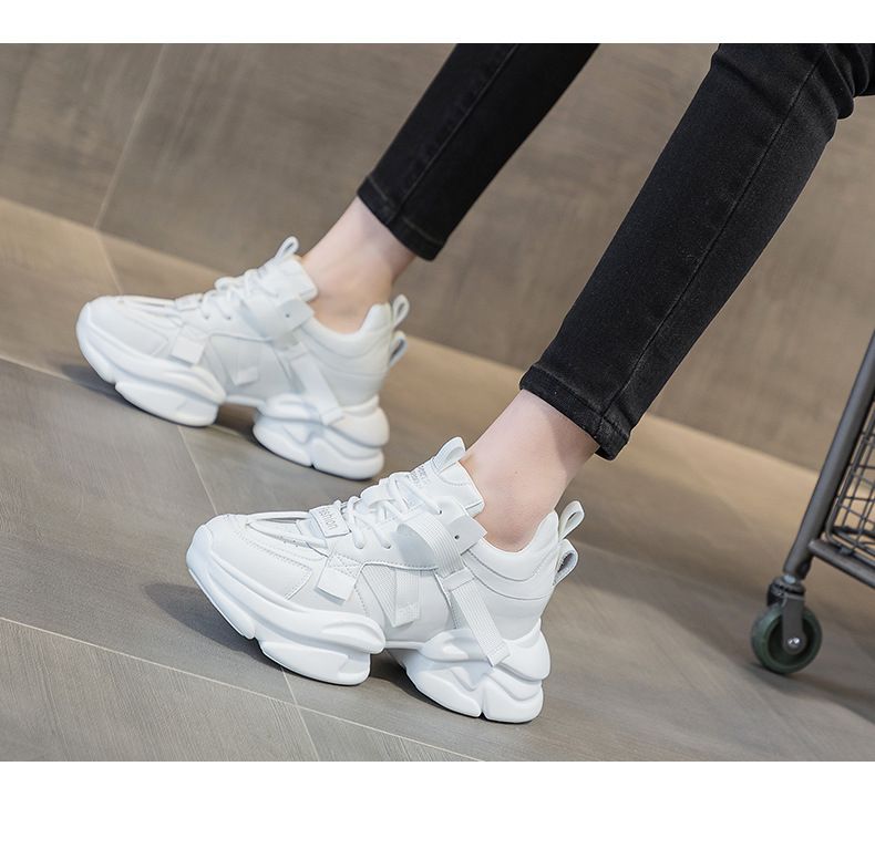 Dickbesohlte Erhöhungsschuhe Tanzschuhe Daddy-Schuhe Lederoberfläche Weiche Sohle Sport Freizeitschuhe Damen_voghion.com