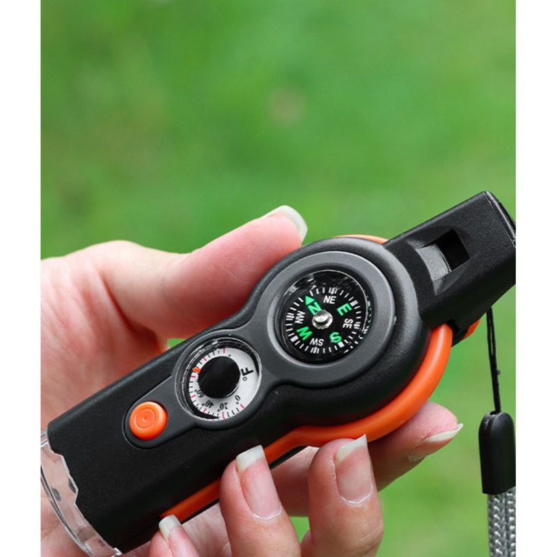 Nieuwe 7-in-1 multifunctionele overlevingsfluit voor buiten met LED-licht, thermometer en kompas_voghion.com