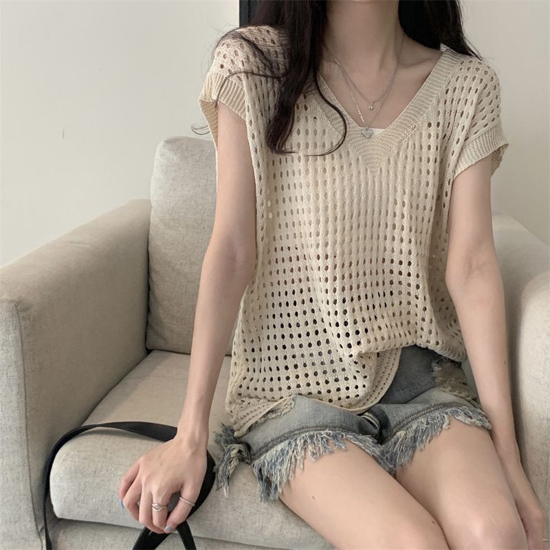 2025 Lazy Style Nuova camicetta con protezione solare, scollo a V cavo, maglia a maniche corte con clavicola esposta e usurata_voghion.com