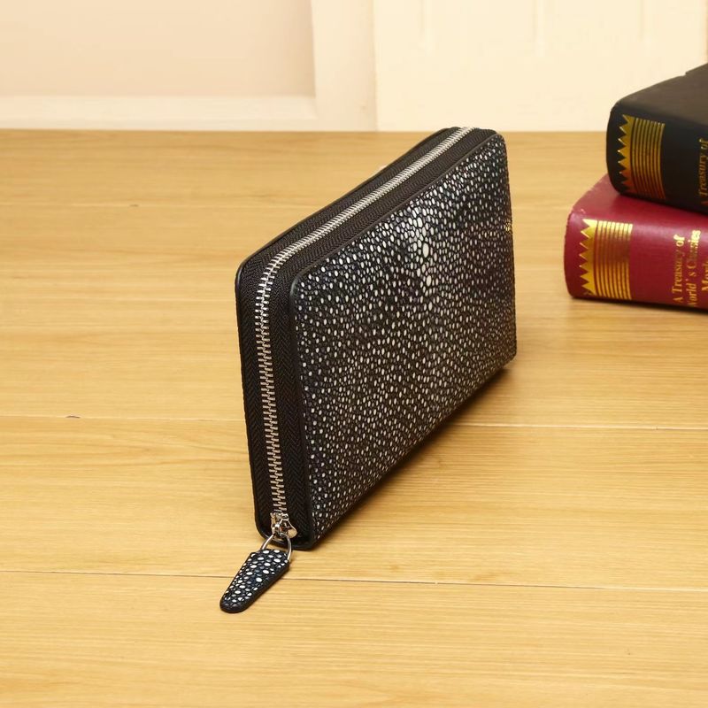 2025 New High-end Fashion Long Style 80% Off Handbag Multi-card Slot Versatile Women's Wallet_voghion.com