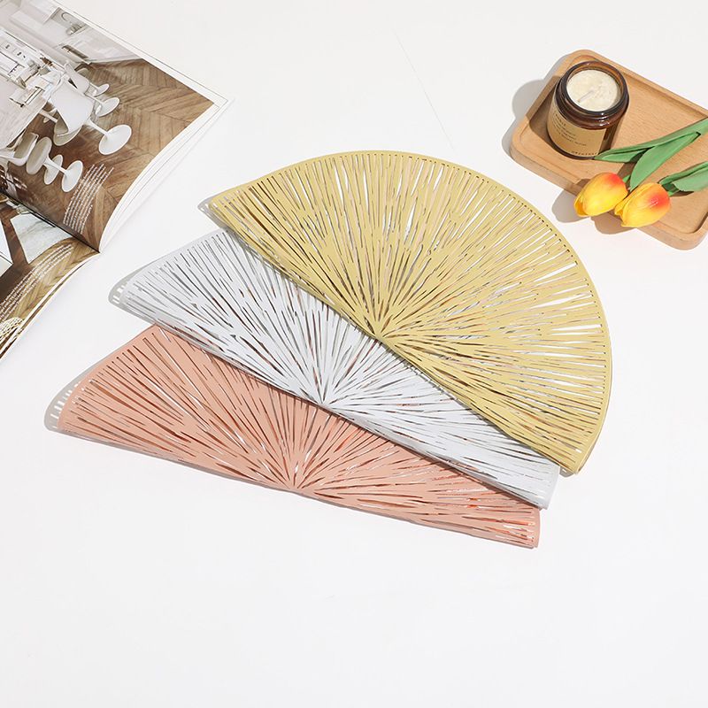 Hollow Insulation Pad Round Fireworks Coffee Table Decoration Pad Western Dining Mat Ins Hotel Gold Stamping Dining Mat_voghion.com