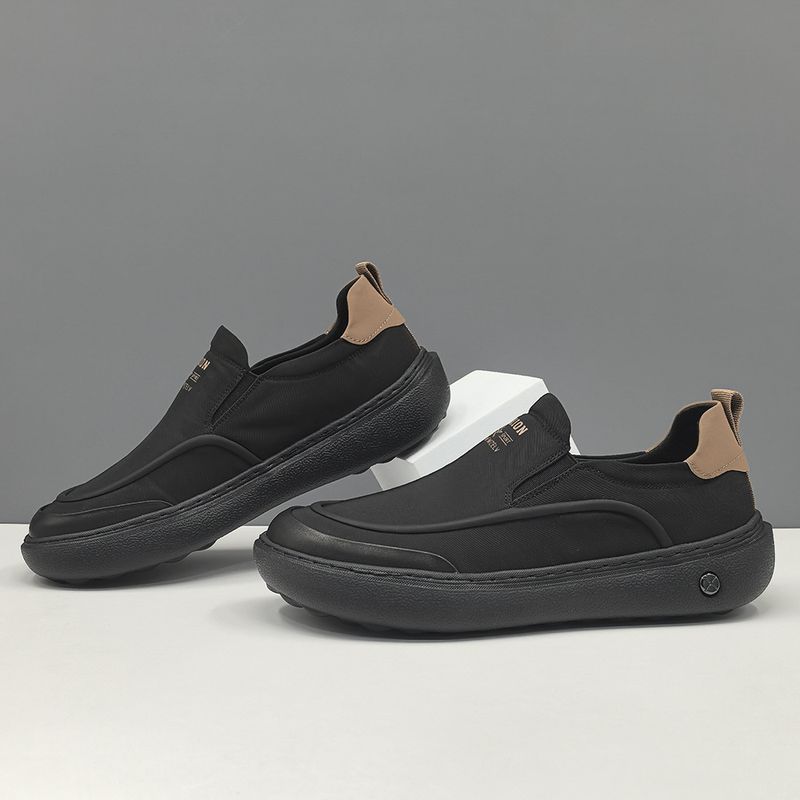 Schwarze Herren-Loafer von unschlagbarer Qualität, vielseitige Nischenschuhe für Herren mit einem Fuß, hochwertige Schuhe aus Eisseidenstoff_voghion.com