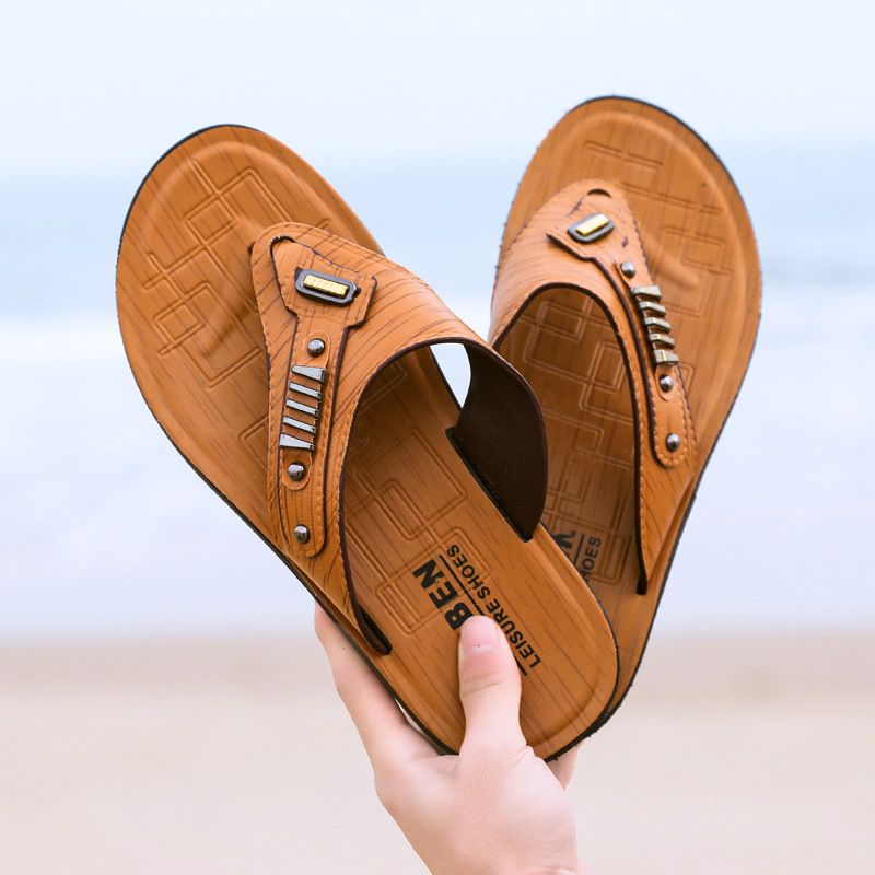 Unbeatable Quality Men's Fashionable With Flops, Flat Bottomed Shoes, Lightweight And Soft Soled Men's Flip Flops For Beach Sports_voghion.com