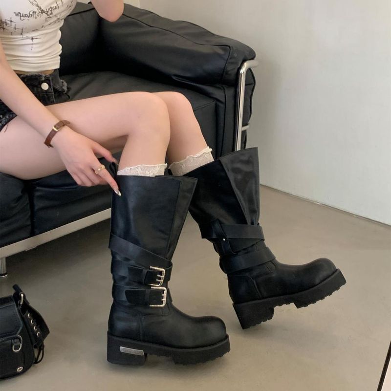 Women Boxing Boots 2025 Autumn Winter New Dark Style Belt Buckle Motorcycle Boxing Thick Sole Mid-Calf Riding Boots For Women_voghion.com