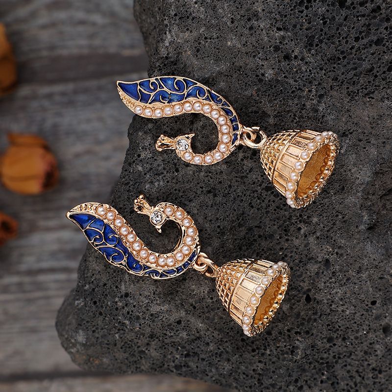 Orecchini a forma di pavone indiano con borchie in stile etnico artistico a forma di lanterna_voghion.com