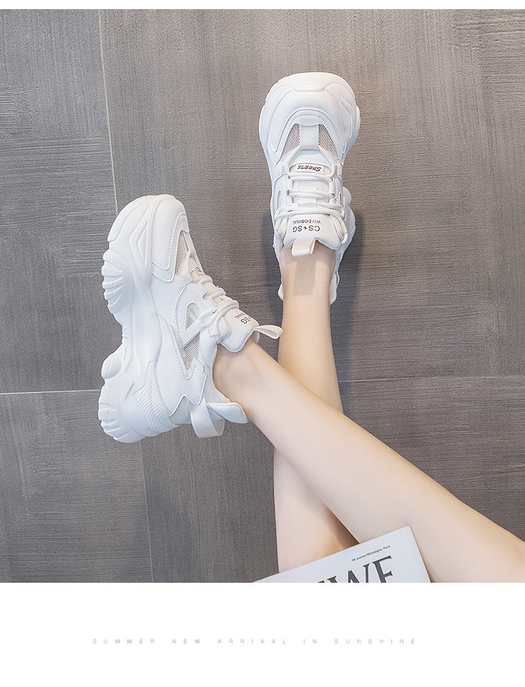Scarpe sportive in rete Piccole scarpe bianche Donna 2023 Primavera Nuove scarpe da papà con suola spessa scarpe da corsa casual per studenti all'ingrosso_voghion.com