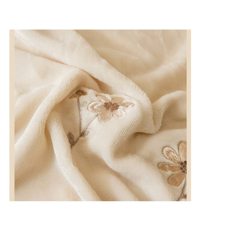 Set di quattro pezzi in velluto di latte, copripiumino invernale spesso e caldo con motivo a farfalla, biancheria da letto in pizzo di velluto corallo_voghion.com