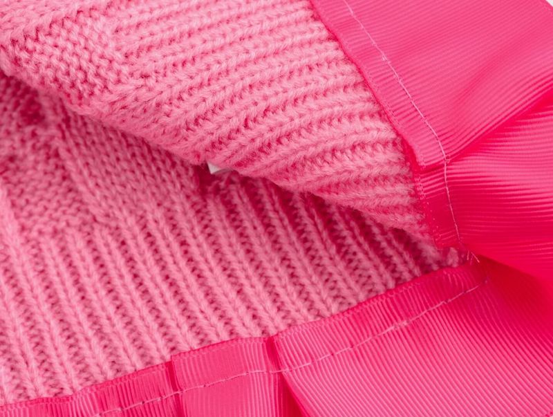 2024 Sommer Neues Damenmode-Street-Top mit offenem Kragen und Spleißpullover_voghion.com