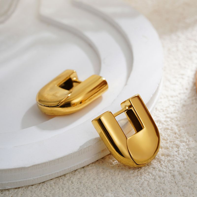 Unisex Simple Geometric U Shaped Earrings For Women With Cold Temperament Metal Niche Versatile Earrings_voghion.com