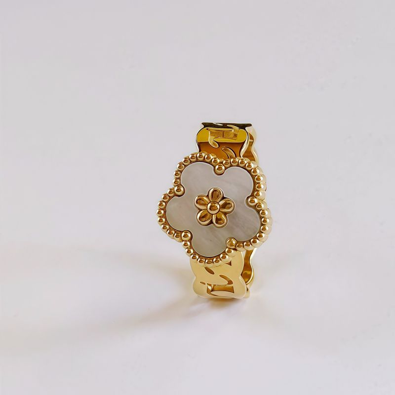 Niche Design High-End Minimalist Style Stainless Steel Zircon Gold-Plated Japanese And Korean Simple Internet Celebrity_voghion.com