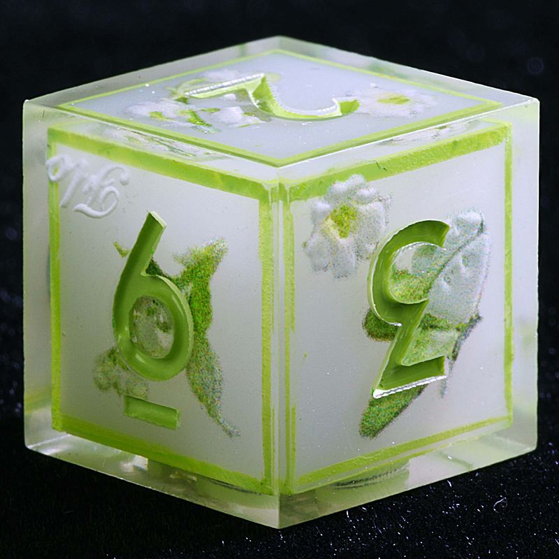 9 Polyhedral Resin Set Dice DD Lily Of The Valley Pact For Dungeons Dragons RPG_voghion.com