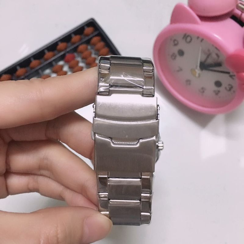 La serie minimalista de relojes mecánicos de moda totalmente automáticos para hombre de acero Euro 007 puede_voghion.com