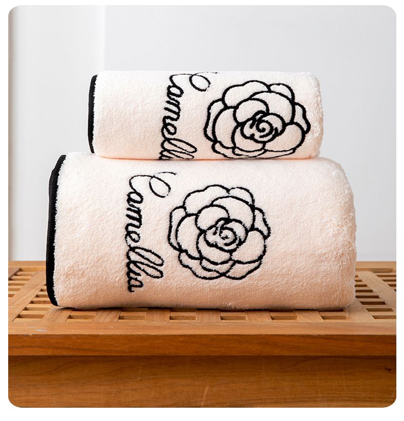 Camellia Coral Fleece Badhanddoek - Extra Groot & Dik, Zacht, Absorberend, Voor Hotel, B&B & Thuis_voghion.com