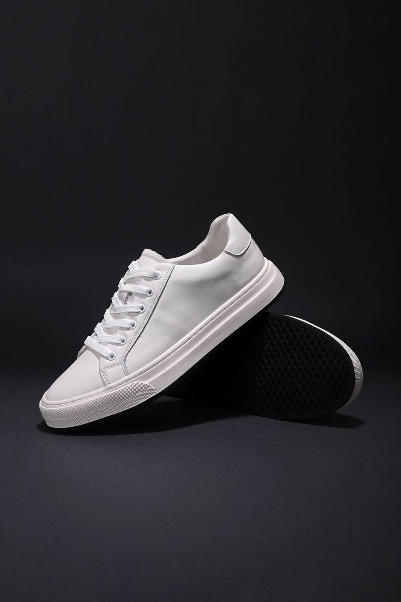 Scarpe basse bianche alla moda, casual e versatili, estive, in pelle di mucca, versione coreana, comode e alla moda, da uomo._voghion.com
