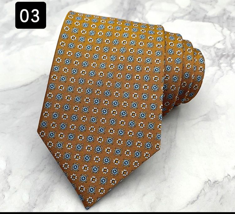 Legați ținute formale cu model pentru bărbați, selecție de accesorii la modă la modă pentru afaceri și petrecere a timpului liber_voghion.com