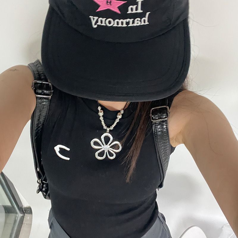 Cold Exaggerated Metal Flower Pendant Exquisite And Personalized Bead Necklace, Collarbone Design, Sweater Chain_voghion.com