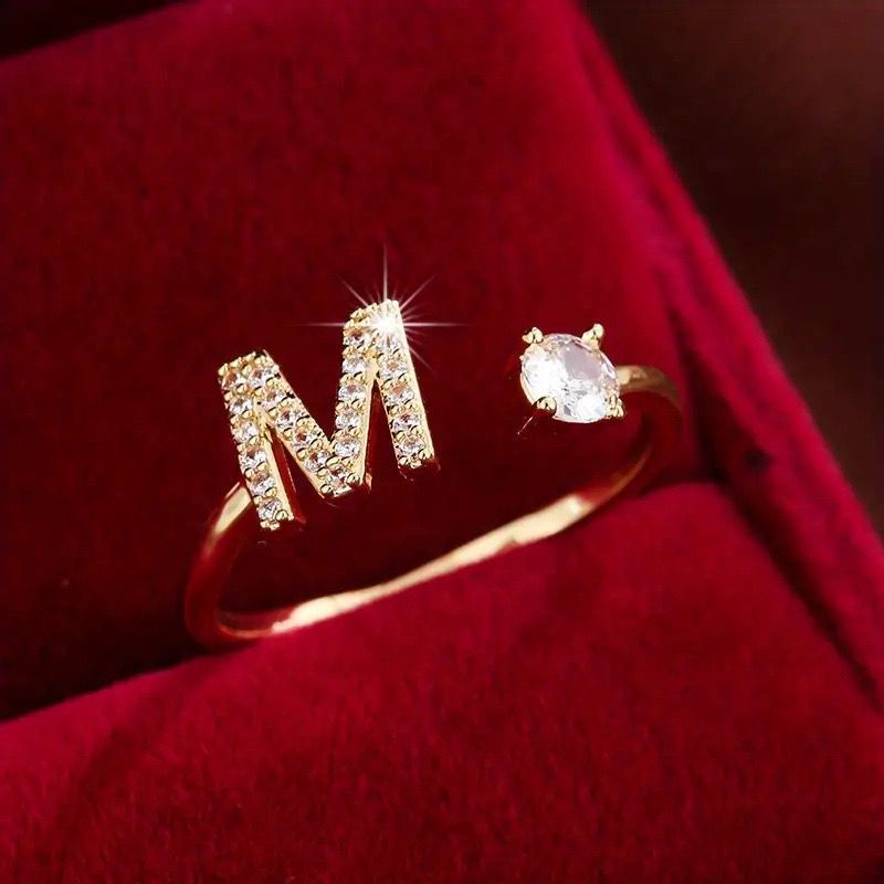 Bague femme mode 26 lettres anglaises micro incrustées de zircons Bague ouverte unie plaquée cuivre 14 carats_voghion.com