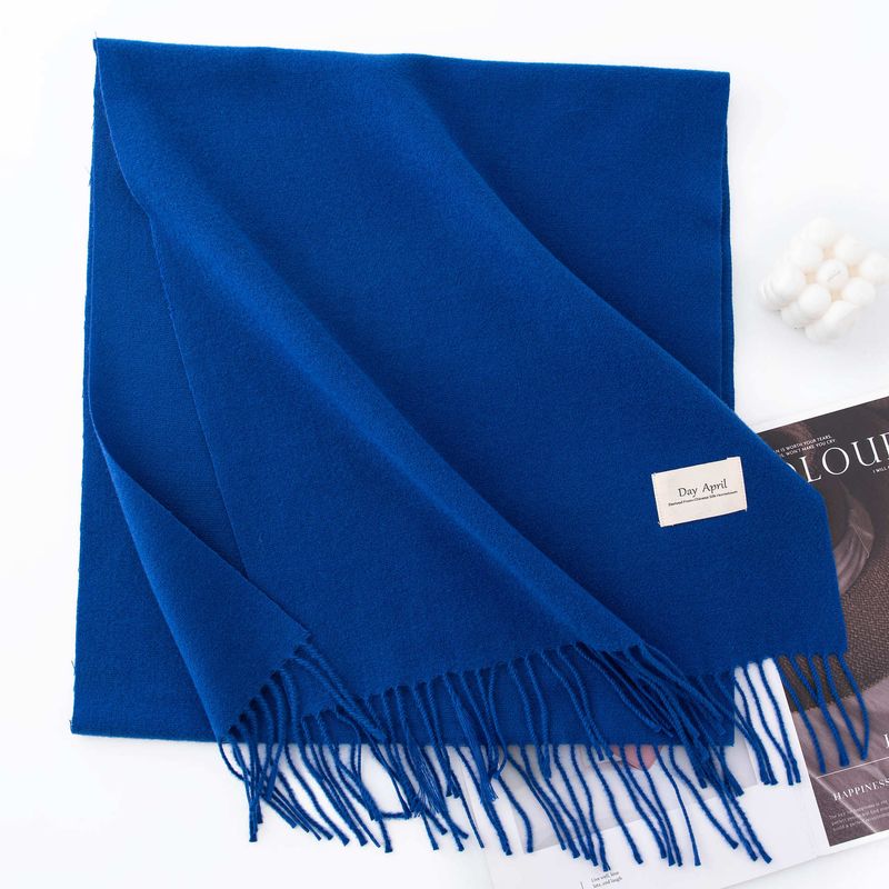 Kasjmierblauwe sjaal met een luxe uitstraling, warme herfst en winter Koreaanse stijl veelzijdige sjaal voor dames_voghion.com