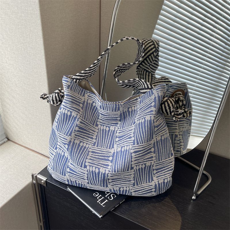 Underarm Forest Style Canvas Trendy Striped Shoulder Office Commute Large Capacity Women's Shopping Bag_voghion.com