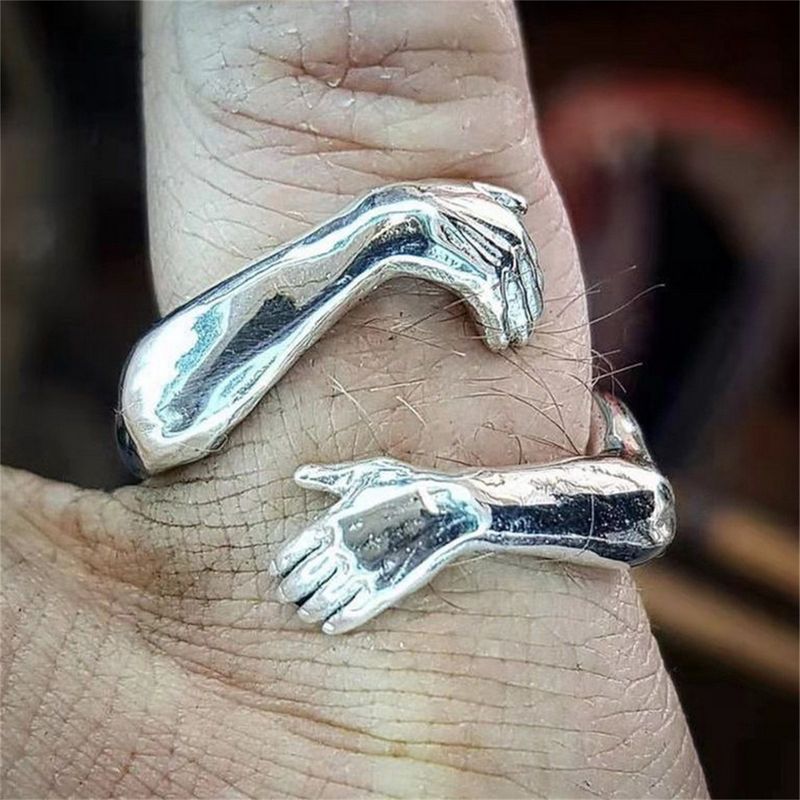 Pronto magazzino nuovo romantico abbraccio anelli intagliati amore creativo per sempre apertura dito anello regolabile mano per donne uomini gioielli di moda_voghion.com
