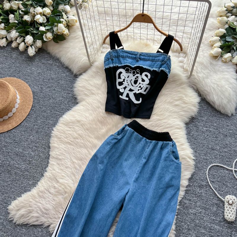Modischer Freizeitanzug für Damen im Sommer, amerikanische Retro-Hosenträger mit Buchstabenstickerei, kurze Weste, hohe Taille, Denimhose mit weitem Bein_voghion.com
