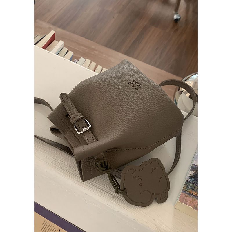 Borsa a tracolla versatile a secchiello, di alta qualità, minimalista, rosa, da donna, nuova moda 2025_voghion.com