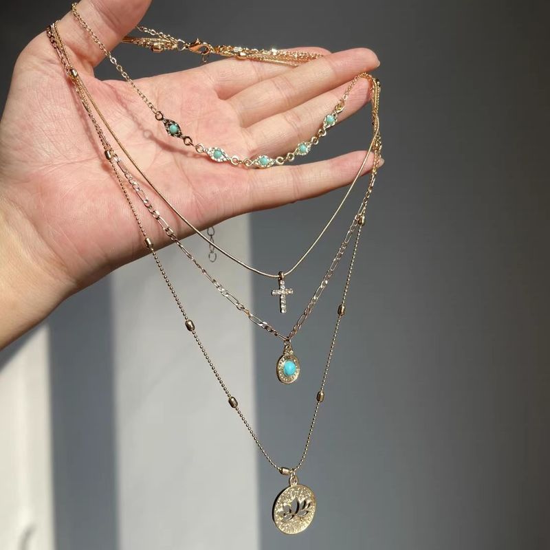 Eingelegter Diamant Türkis Kreuz Lotus Mehrschichtige Anhänger Halskette Schlüsselbeinkette Nischendesign Sinn Schmuck Für Frauen_voghion.com