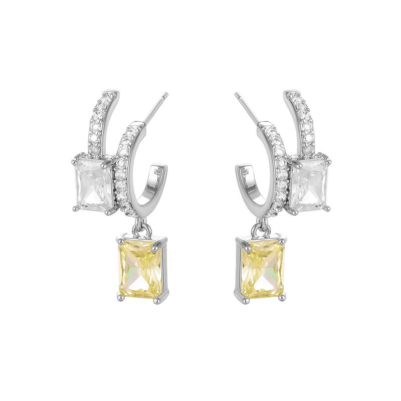 Fashion Light Luxury Zirconium Inlaid Diamond Earrings High End Temperament Double C Light Luxury Earrings Light Luxury High End Summer Earrings_voghion.com