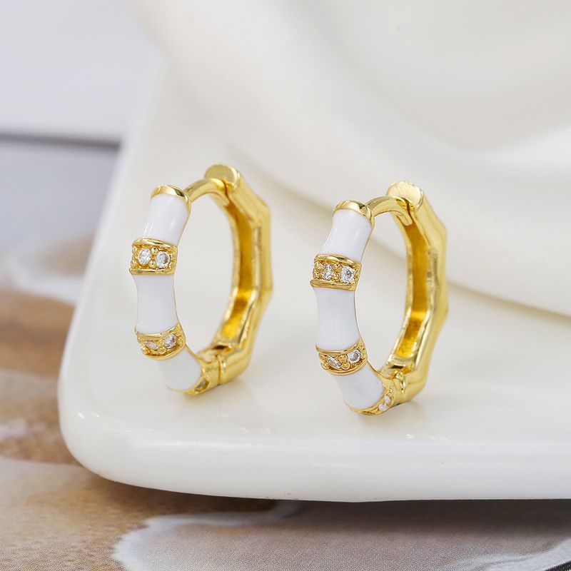 Orecchini unisex di alta qualità in smalto colorato placcato in oro vero, stile temperamento, moda, orecchini a fibbia con zirconi intarsiati in rame per donna_voghion.com