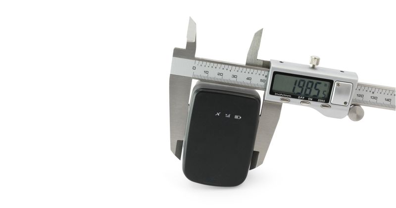 Security Satellite GPS Tracker for Multipassenger Vehicle + GPS card SIM_voghion.com