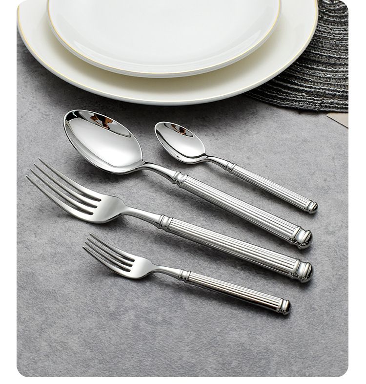 Set di posate in acciaio inossidabile 304 - Collezione di coltelli, forchette e cucchiai di lusso per ristoranti di lusso e hotel a 5 stelle - Stoviglie da postare su Instagram_voghion.com