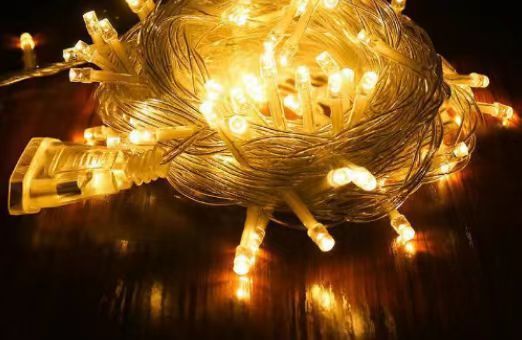 Ghirlanda di bacche natalizie da 2,7 m con luci a LED, alimentata a batteria o con spina, decorazione natalizia in PVC per la casa, le feste e le decorazioni festive._voghion.com