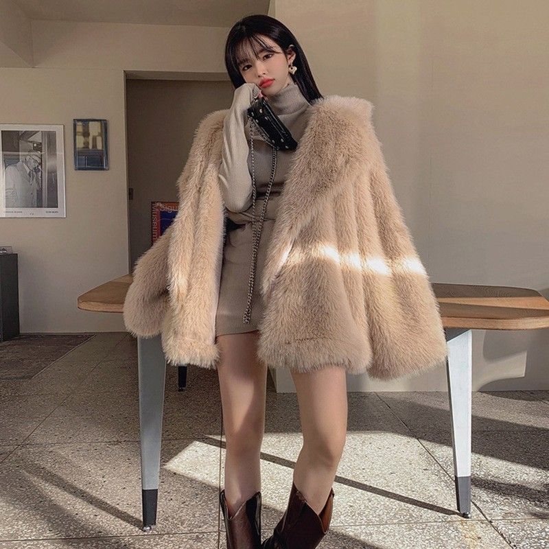 Cappotto in pelliccia sintetica di lusso da donna, giacca di media lunghezza con revers oversize – Capispalla invernale alla moda, morbido peluche, stile street, colori multipli_voghion.com