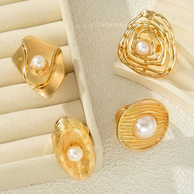 Fashionable Boho Pearl Flower Ring Set - 4PCS Stackable Geometric Statement Rings For Women, Trendy Hollow-Out Design, Ins Style Jewelry Gift_voghion.com