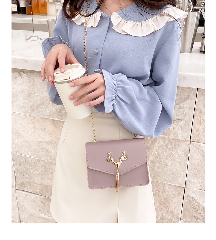 Borsa 2023 Borsa piccola alla moda Nuova borsa a tracolla in hardware con nappa di piccoli cervi Borsa a tracolla personalizzata_voghion.com