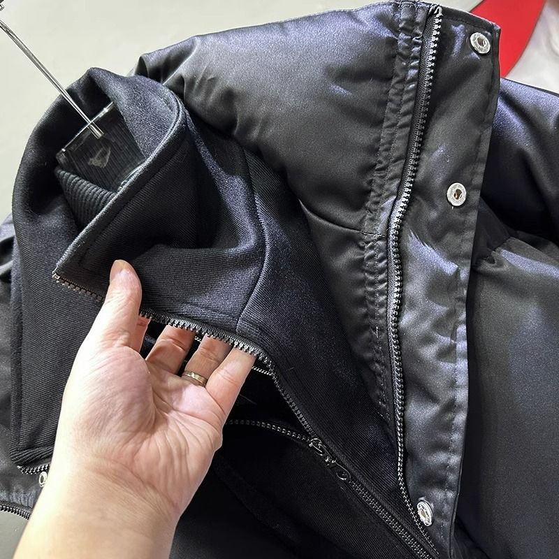 Herren-Winterjacke aus Baumwolle – Leichter und warmer wattierter Mantel im koreanischen Stil, Außenmaterial aus dickem Polyester mit Futter aus 90 % Baumwolle, Stehkragen mit Reißverschluss_voghion.com