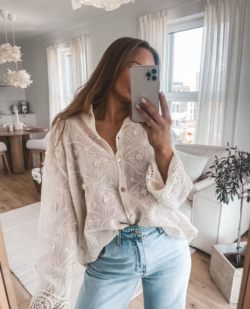 Ropa de mujer nueva camisa informal de algodón con bordado de encaje y costuras_voghion.com