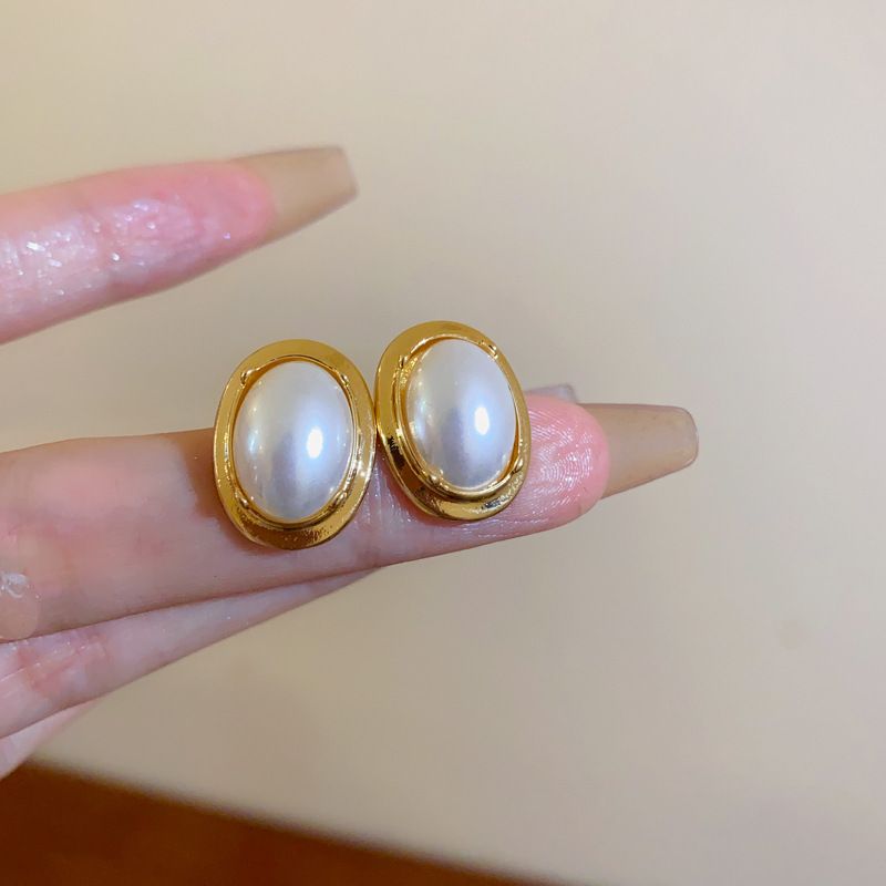 Silver needle pleated flower pearl heart French geometric earrings, niche commuting new and earrings_voghion.com