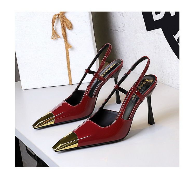 Stilvolle Damen-Sandalen mit spitzer Zehenpartie und hohem Absatz, Leopardenmuster und Metallschnallenriemen – elegante Abend- und Partyschuhe in den Größen 34–40_voghion.com