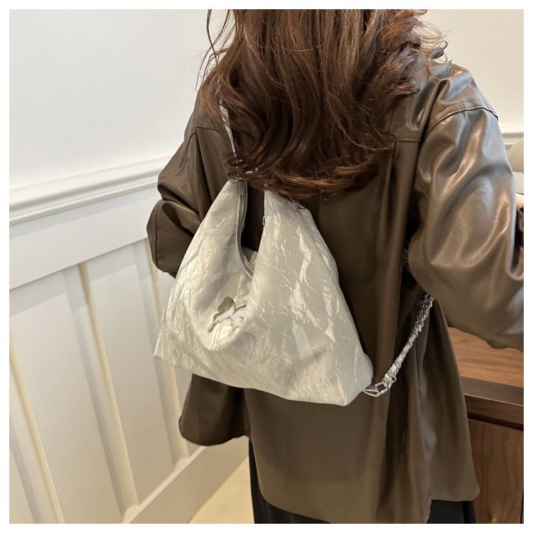 2024 nuova farfalla coreana moda zaino tracolla a catena borsa a tracolla singola borsa per studenti in classe borsa tote di grande capacità_voghion.com