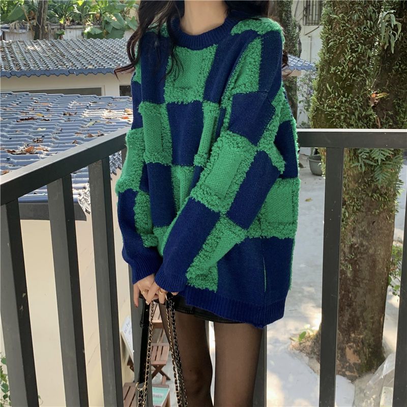 Retro checkerboard plaid sweater for women in autumn and winter thickened outer wear loose lazy style pullover round neck sweater top_voghion.com