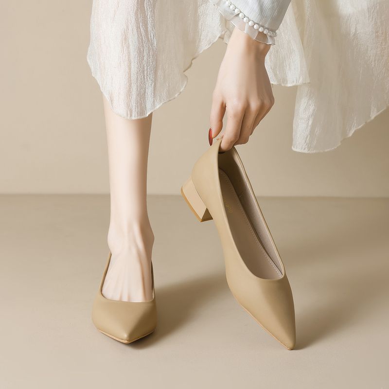 Pointed Single Shoes Women's Light Mouth Thick Heel High Heels One Pedal Black Commuter Work Shoes_voghion.com